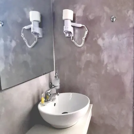Lofos Strani Hotel