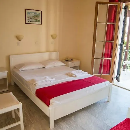 Lofos Strani Hotel