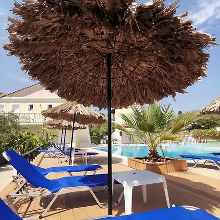 Lofos Strani Hotel 2*