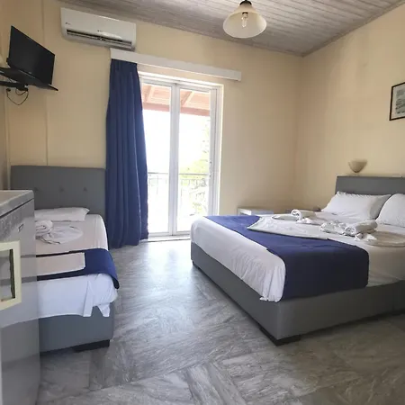 Lofos Strani Hotel 2*