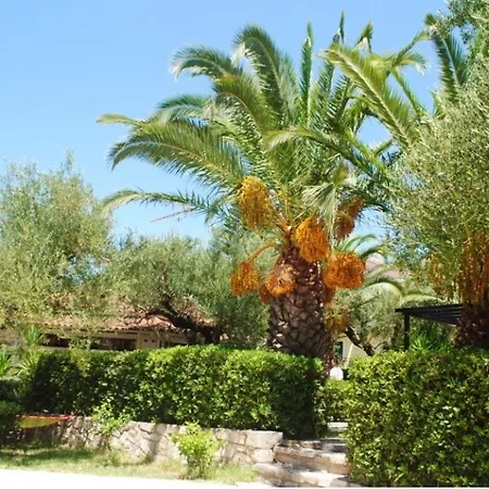 Hotel Lofos Strani